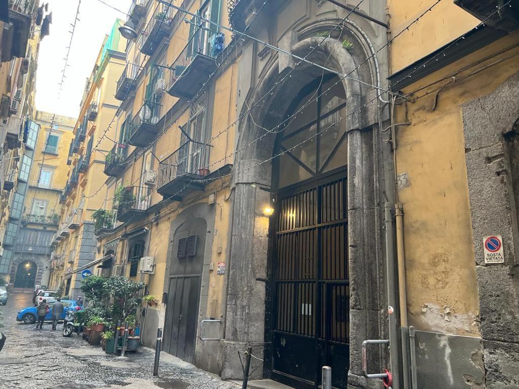 La Chicca Appartamento Intero Nei Quartieri Spagnoli 나폴리 외부 사진
